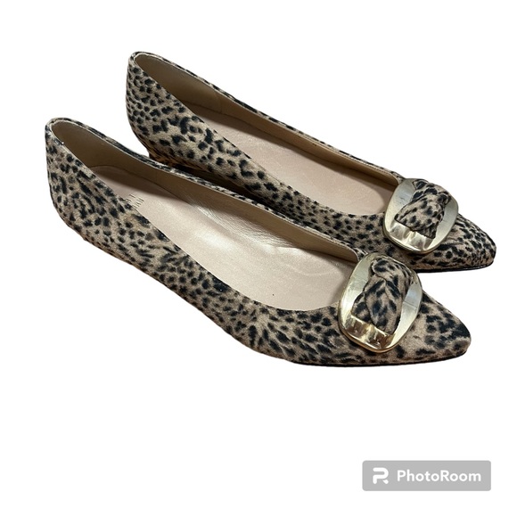 Stuart Weitzman Leopard Suede Kitten Heel Size 8 - Picture 3 of 6